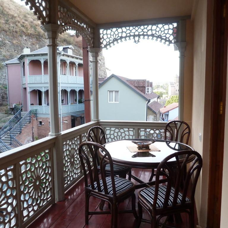 Anano Apartment On Botanikuri Tbilisi Bilik gambar
