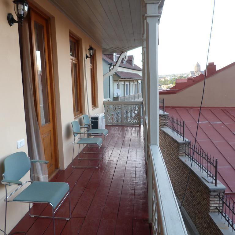 Anano Apartment On Botanikuri Tbilisi Bilik gambar