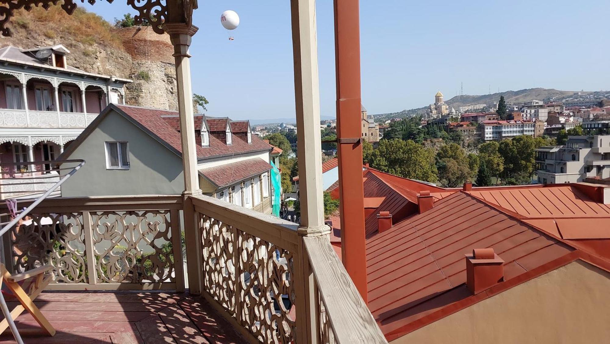 Anano Apartment On Botanikuri Tbilisi Luaran gambar