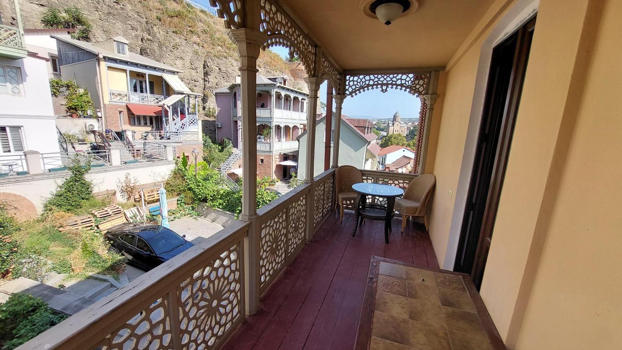 Anano Apartment On Botanikuri Tbilisi Luaran gambar