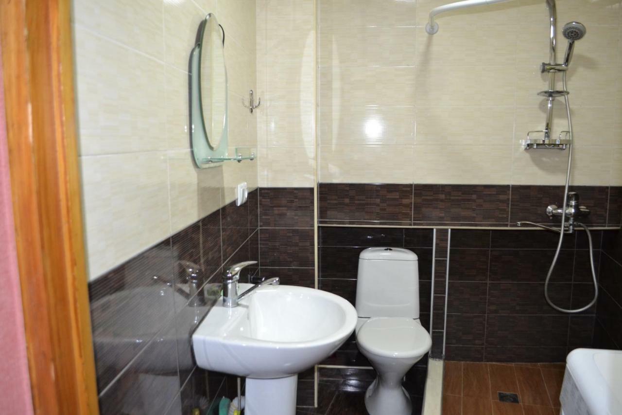 Anano Apartment On Botanikuri Tbilisi Luaran gambar